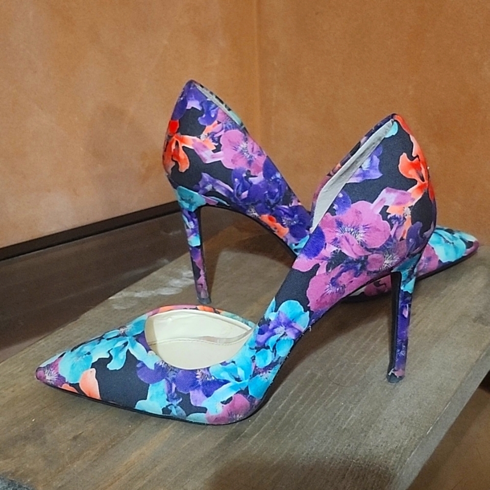 Jessica Simpson Heels